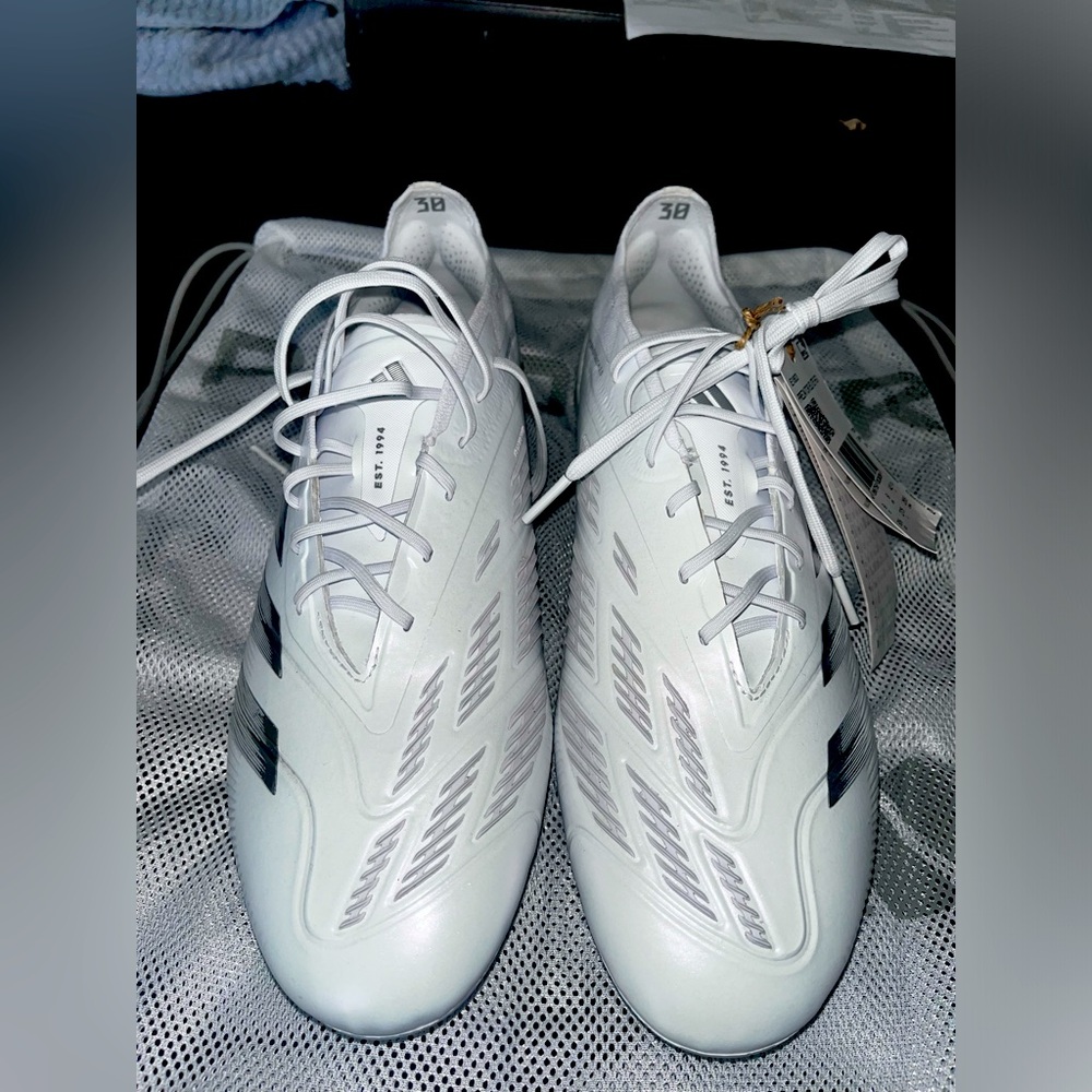 Adidas Predator Elite FG Soccer Cleats